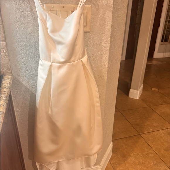 Girls David's Bridal Cream Flower Girl First Communion Dress - Picture 1 of 3
